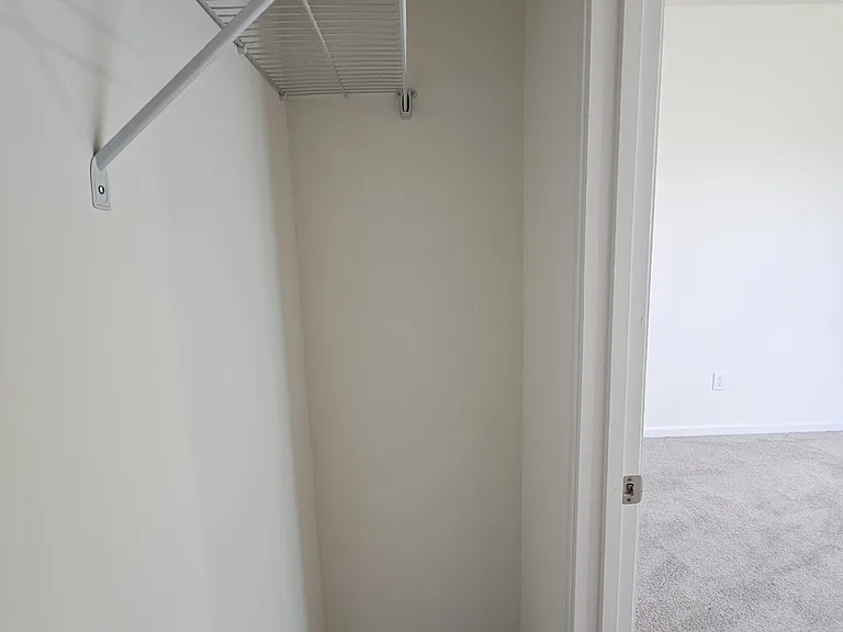 423 Castillo Dr — Photo 20