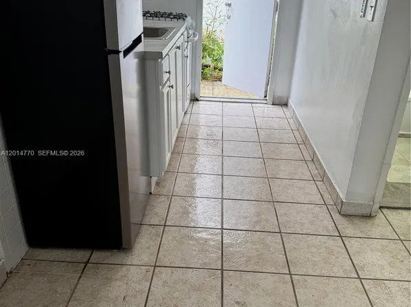 7300 Harding Ave, Miami Beach, FL