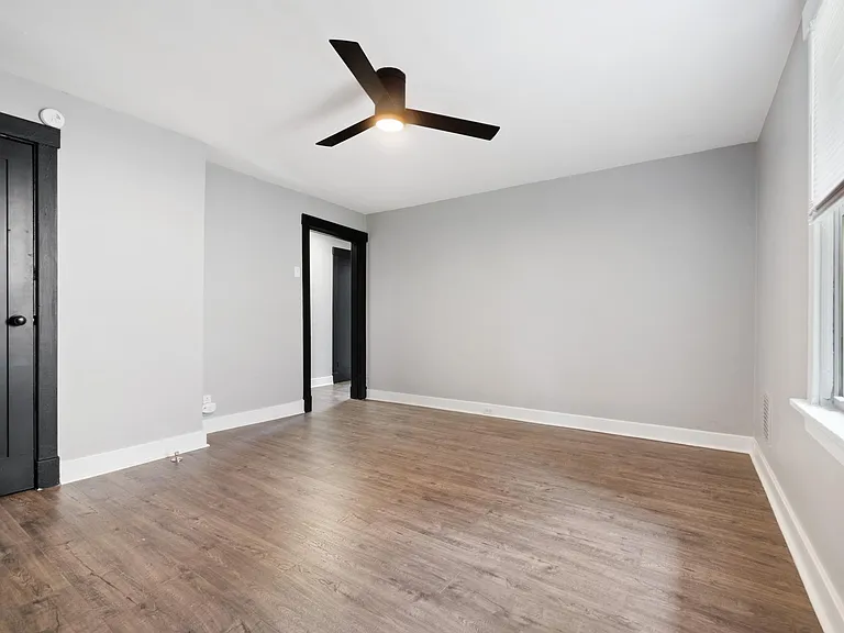 156 E Virginia Ave #2 — Photo 18