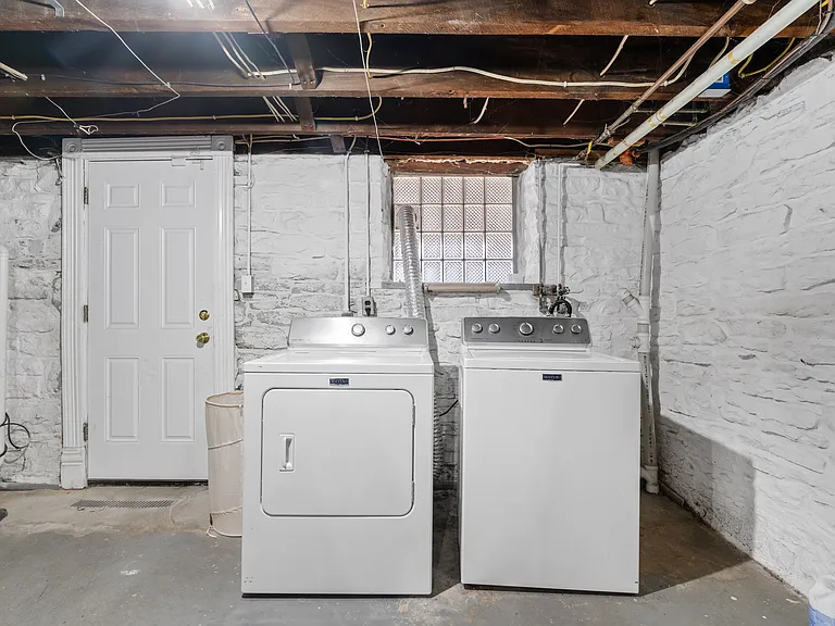 Washer & Dryer