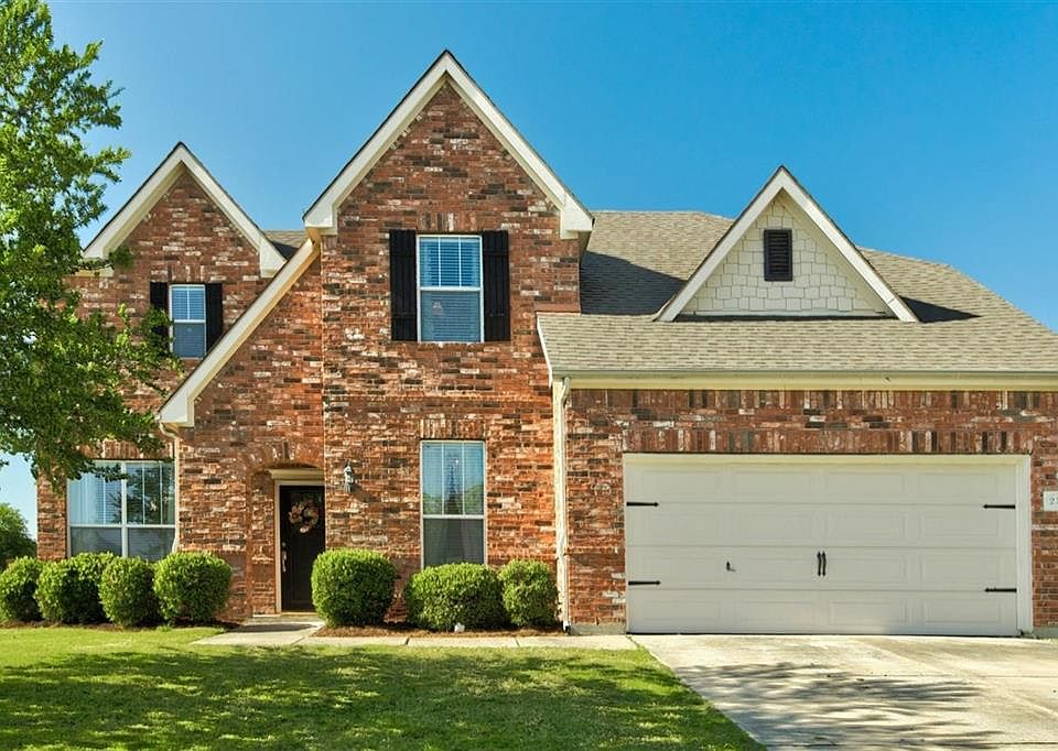 1st image of 2701 Leisure Ln