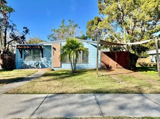 3031 49th St S, Gulfport, FL 33707