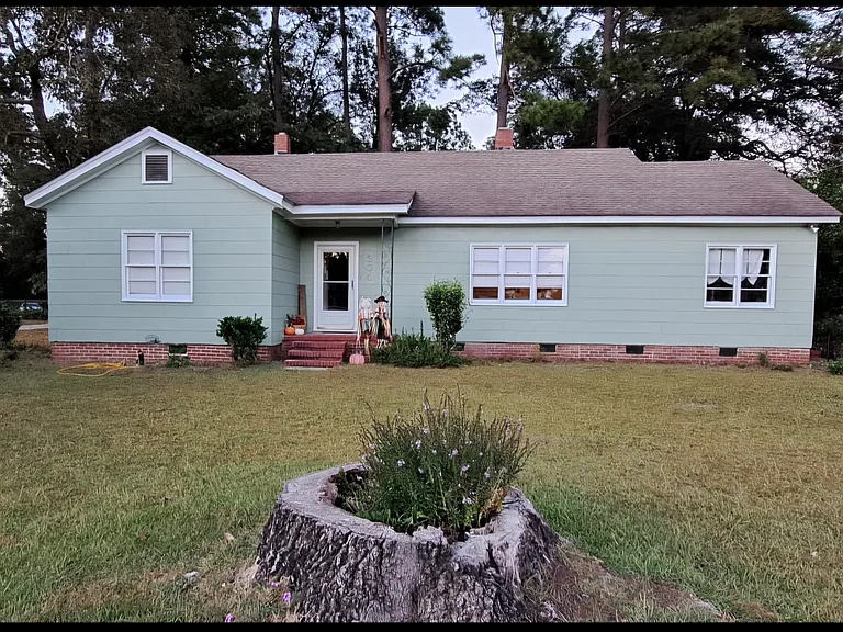 204 W Lane St — Photo 1