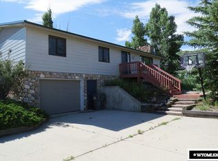 807 Welch Blvd, Lander, WY 82520