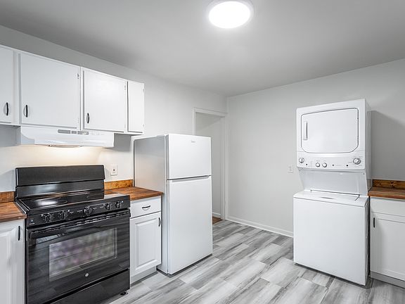 5th image of 2108 Blackford St