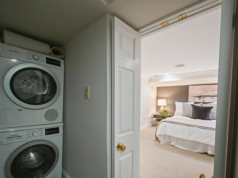 1832 Calvert St NW #1 — Photo 17