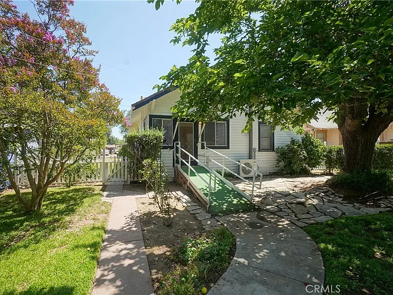 3750 Taft St — Photo 13