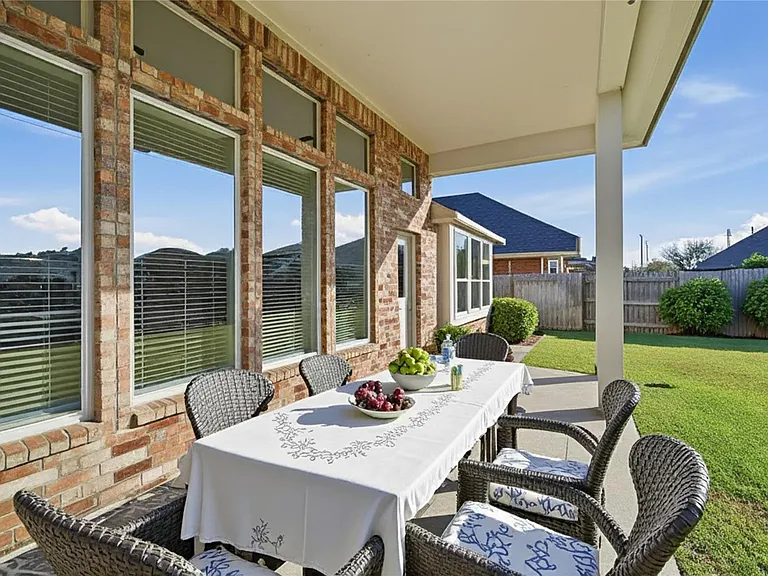 14915 Violet Willow Ct — Photo 32