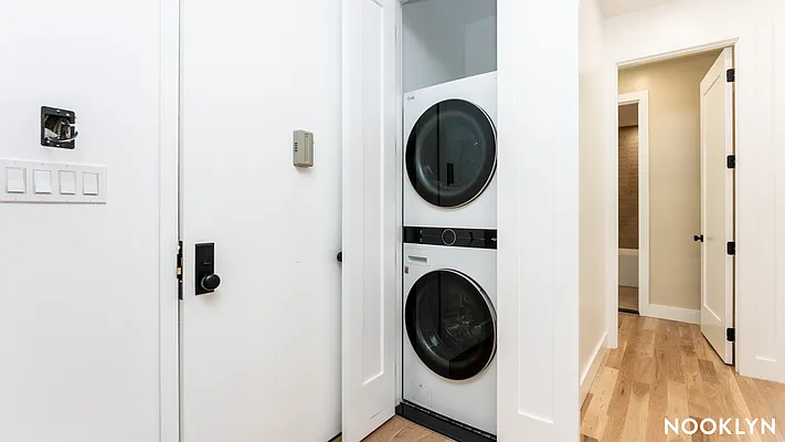 Rented by Nooklyn NYC LLC | media 7