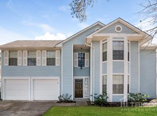 8522 Lake Crystal Dr, Houston, TX 77095