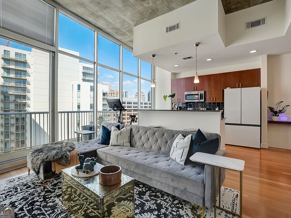 1st image of 44 Peachtree Pl NW Unit 2026