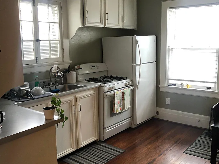 1017 Park Ave #1 — Photo 2