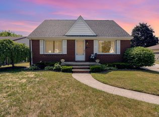 1910 S Grant St, Bay City, MI 48708