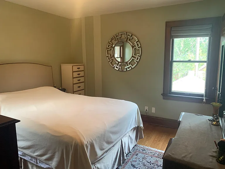 4237 N Newhall St — Photo 3