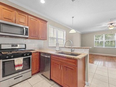 168 Canterbury Pl, Royal Palm Beach, FL, 33414