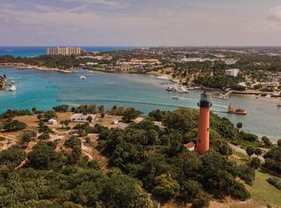 109 Lighthouse Dr, Jupiter Inlet Colony, FL 33469