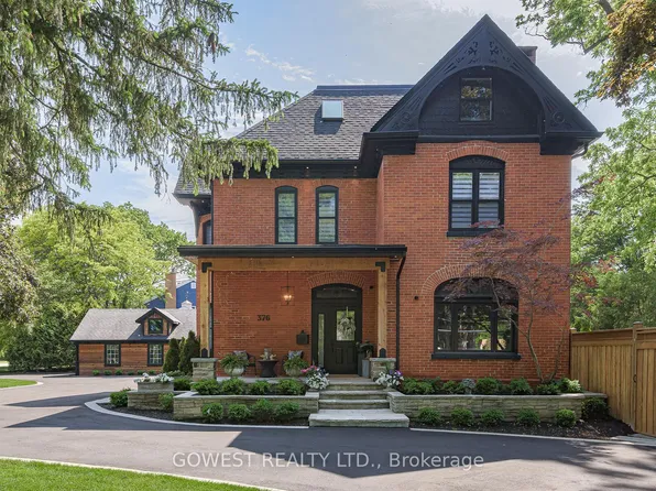 376 Chartwell Rd, Oakville, ON L6J 4A3