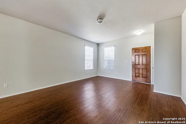7702 Paraiso Hvn — Photo 2