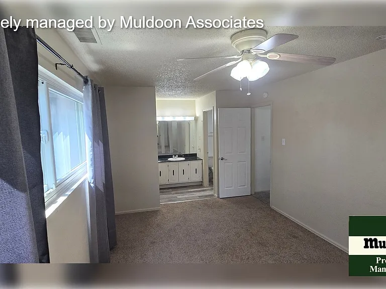130 Scotland Rd #D — Photo 10