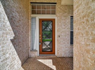 10 Tillamook Ct, Spring, TX 77389