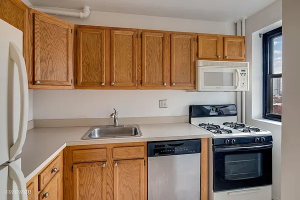 Sold by Corcoran | media 20