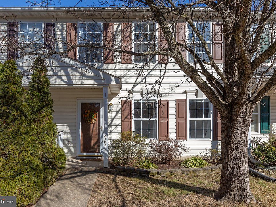 1st image of 9625 Dominion Forest Cir