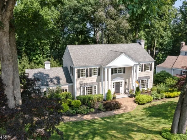 131 Sunset Dr, Chatham Twp., NJ 07928