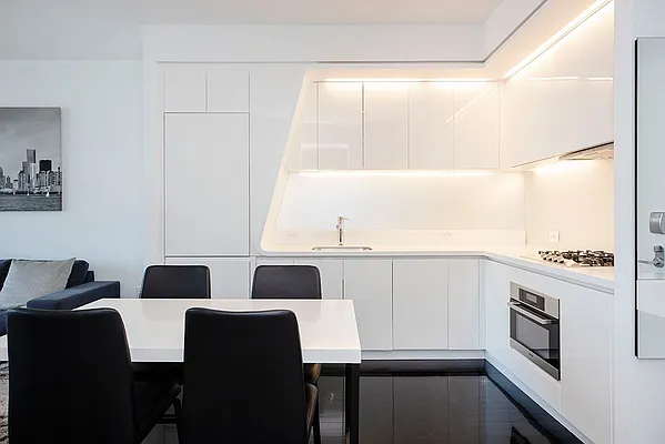 Rented by Nest Seekers International | media 29