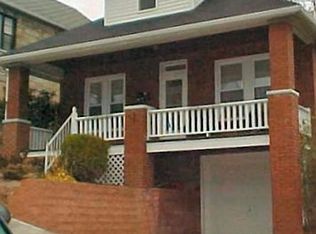 811 Maplewood Ln, Cumberland, MD 21502