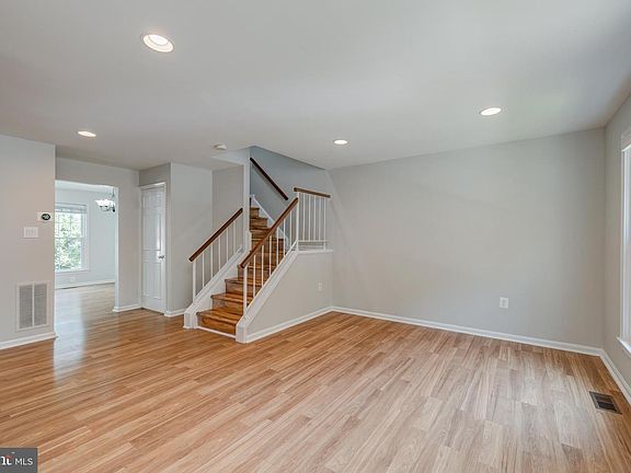 2nd image of 7455 Hatherleigh Ct