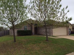 1204 Galicia Ln, Dallas, TX 75217