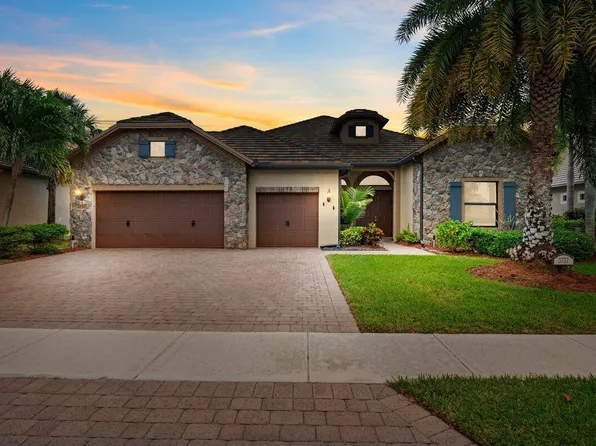 3737 Siena Circle, Wellington, FL 33414