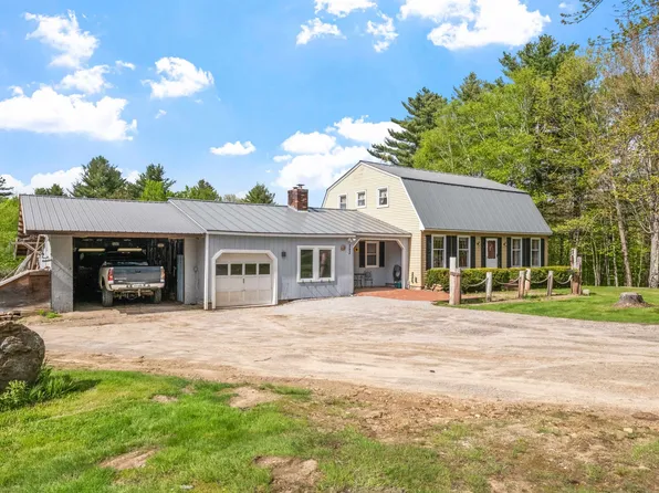282 Currier Road, Hill, NH 03243