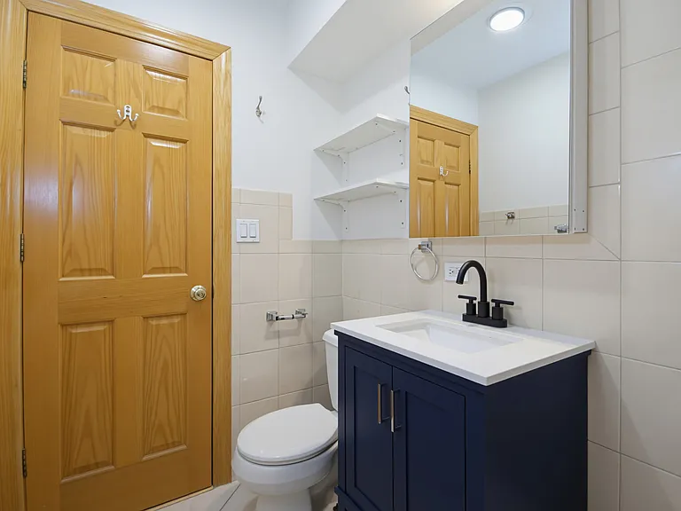 4416 N Kostner Ave #2C — Photo 13