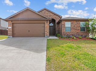 8300 Artesian Spring Dr, Fort Worth, TX 76131