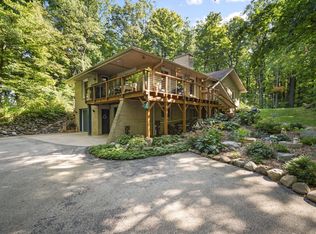 800 County Highway Cir, Slinger, WI 53086