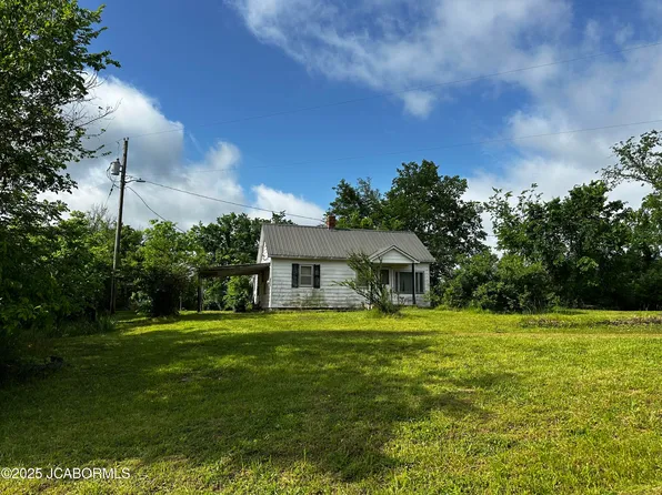 6908 Knernschield Rd, Russellville, MO 65074