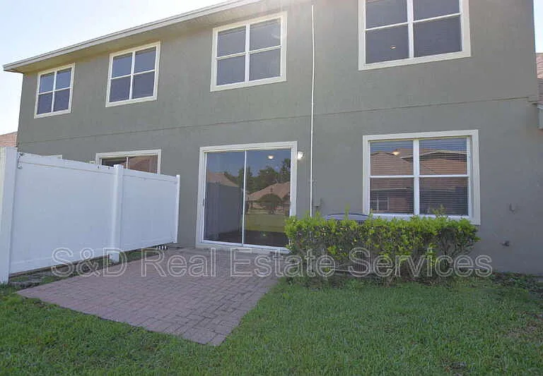 6352 Sedgeford Dr — Photo 34