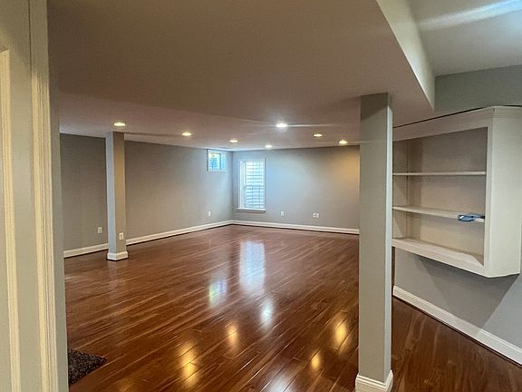3rd image of 6994 Gillis Way #Basement