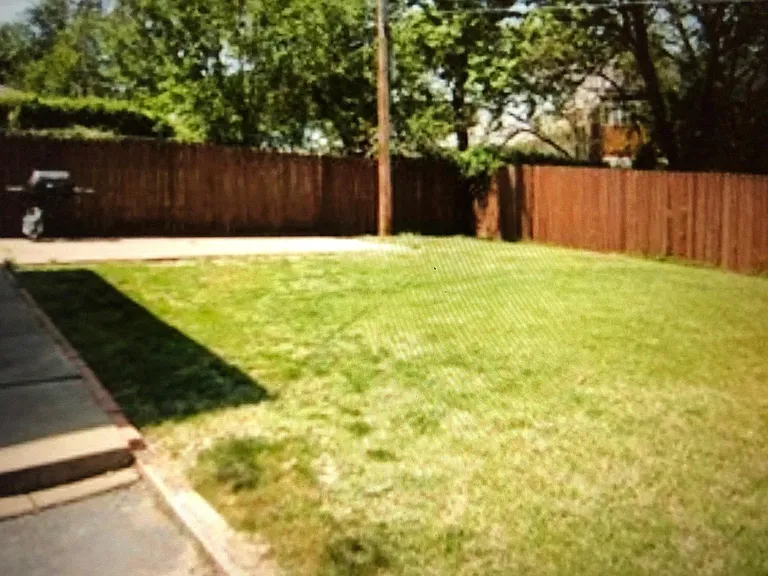 7549 Hiawatha Ave — Photo 13