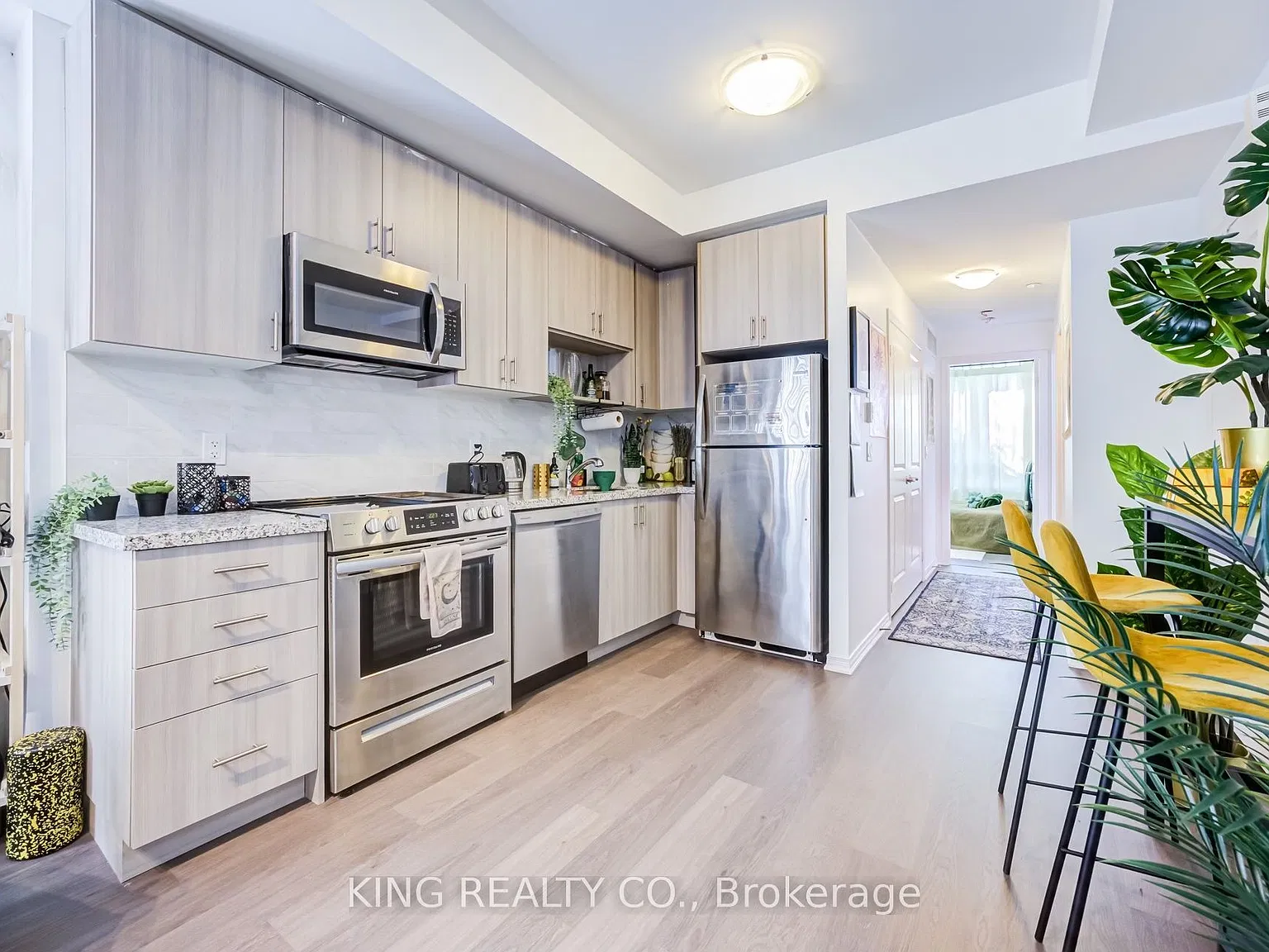 2 bed, $2,800 — Photo 1