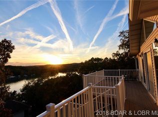 174 Arrowhead Dr, Camdenton, MO 65020