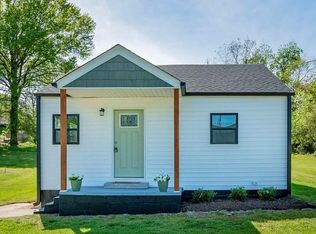 712 Dalton St, Reidsville, NC 27320