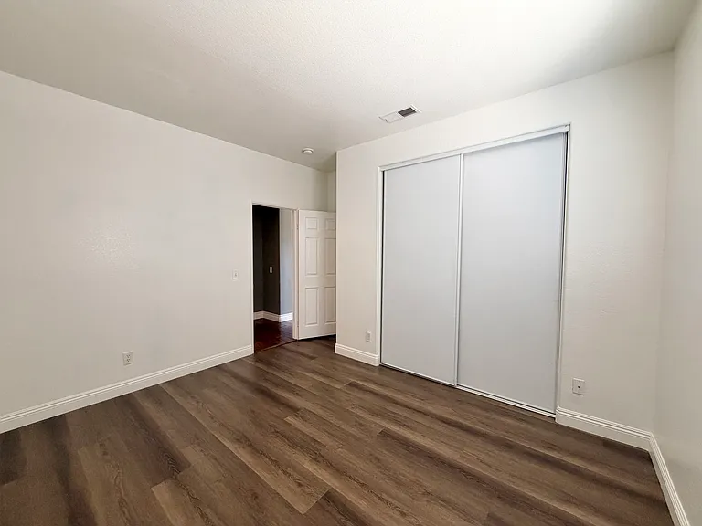 1884 Pinnacle Way — Photo 19