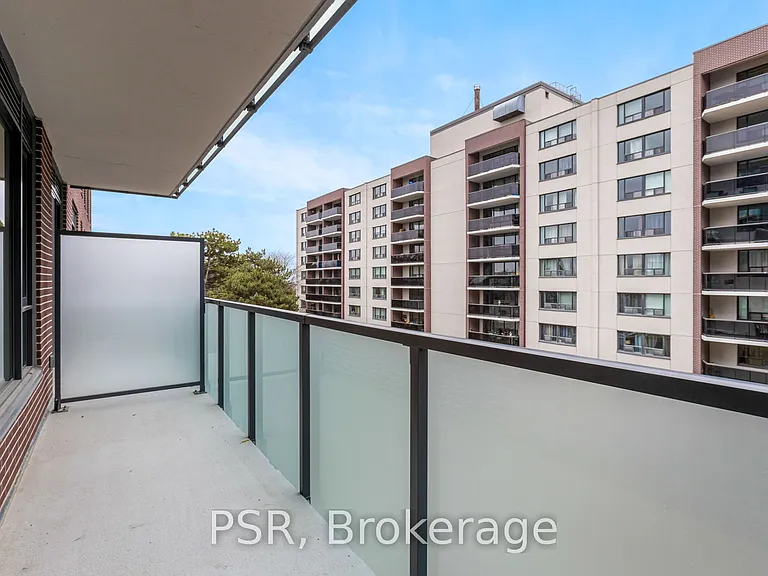 4365 Bloor St W #528 — Photo 18