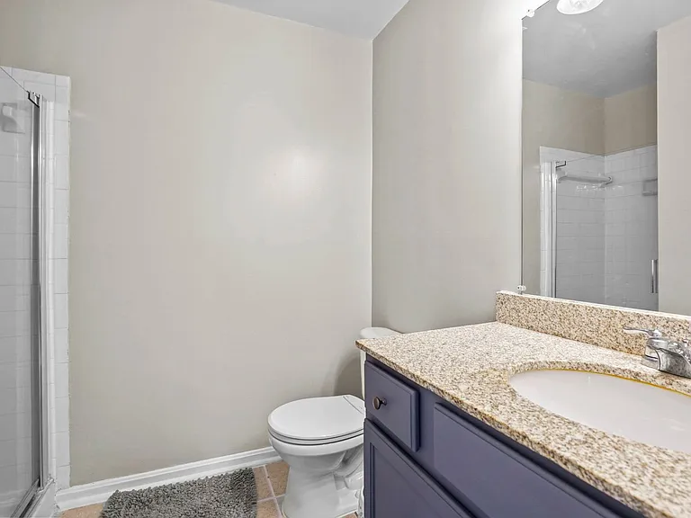 3178 Summit Square Dr #D2 — Photo 18