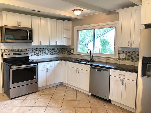 Completely Renovated Kitchen