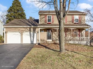 1203 Redfield Rd, Naperville, IL 60563