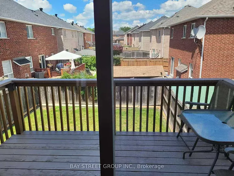 118 Gable Ave — Photo 11