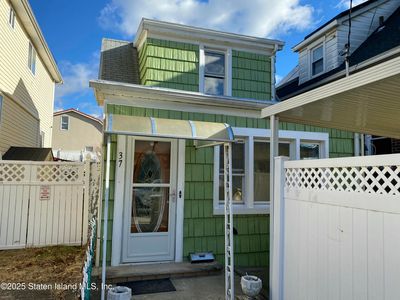 37 Austin Ave, Staten Island, NY, 10305